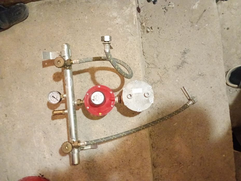 Vând centralină si butelii pentru centrala