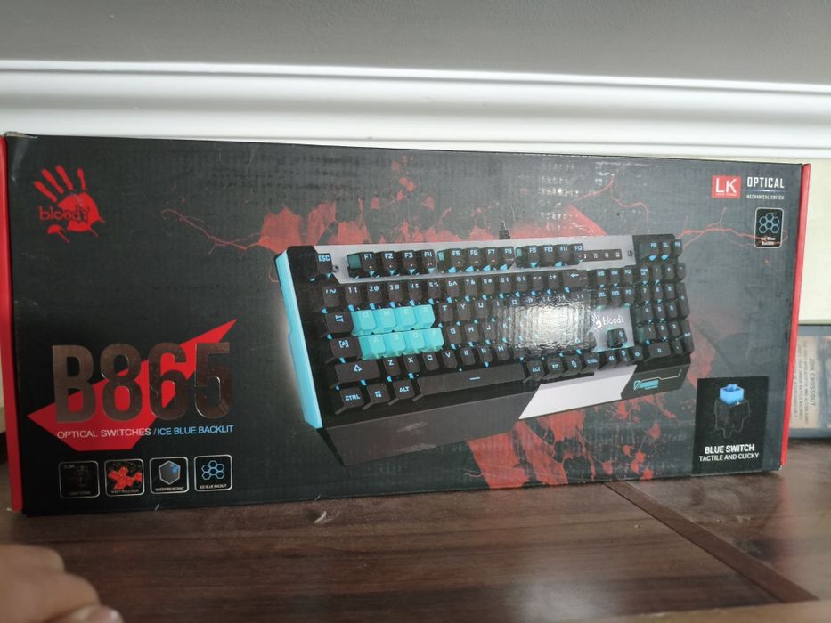 Игровая клавиатура Blooby b865