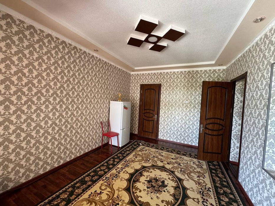 Termiz SENTR tomondagi Hovli Uy Sotiladi SNOSGA qoʻyilmagan