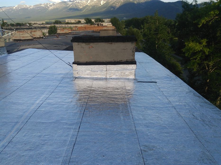 Кровля крыш Ризолин, кровельные работы