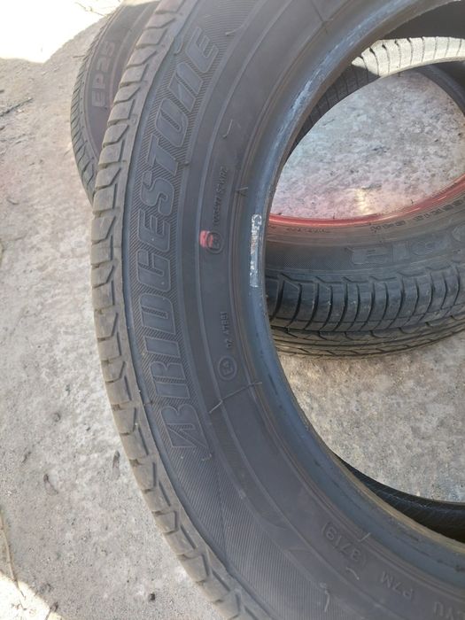 Vind 4 anvelope Bridgestone 175/65R15
