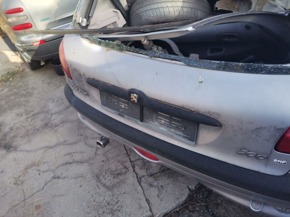 Пежо 206 Peugeot 206 1.4 kfx за части