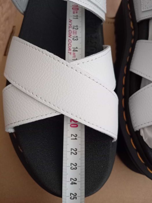 Dr.Martens N38 Нови сандали