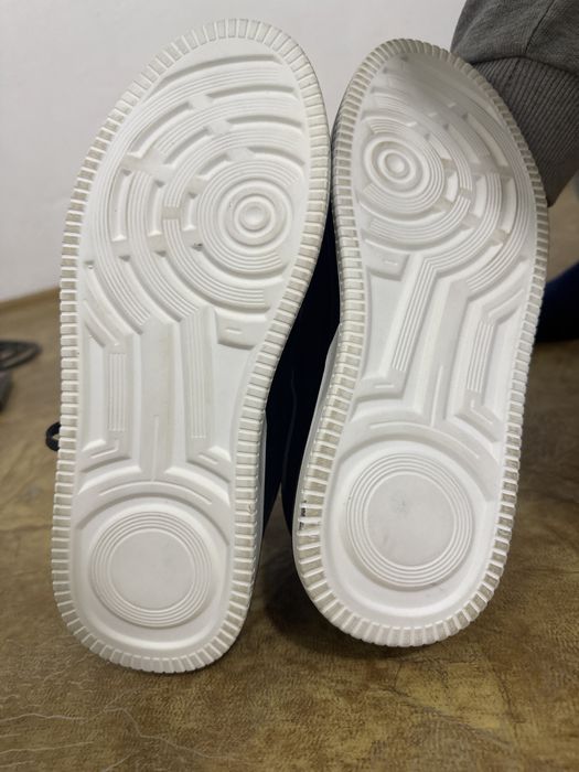 Продам  лоферы туфли 41р-р