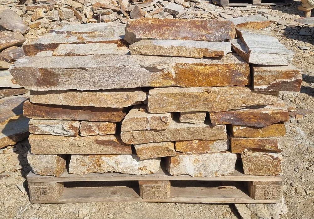 камък гнайс ивайловградски  за облицовка и настлка