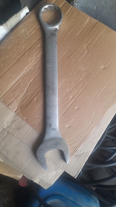 Ключ комбинированный