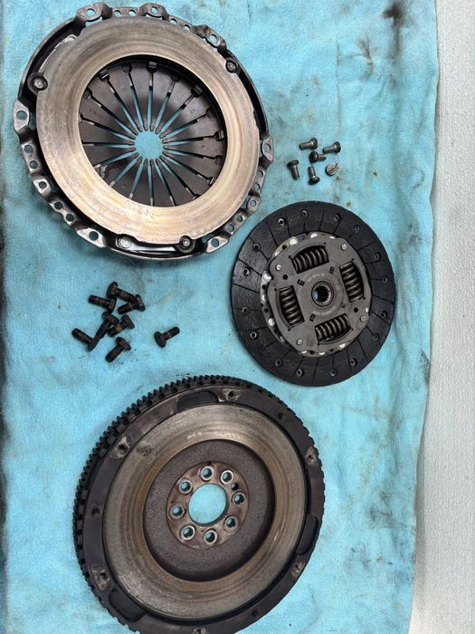 ambreiaj peugeot 2.0hdi dezmembrare peugeot