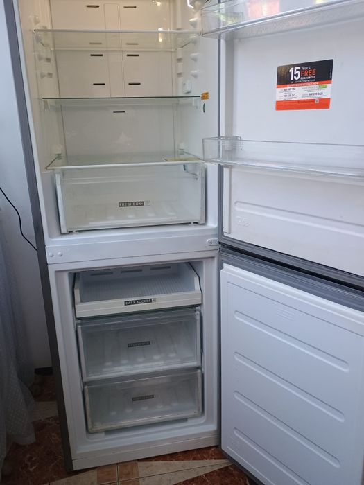 Vând combina frigorifica