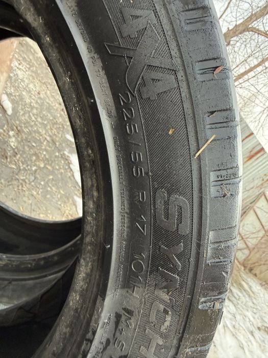 Продам Шины 225/55/17