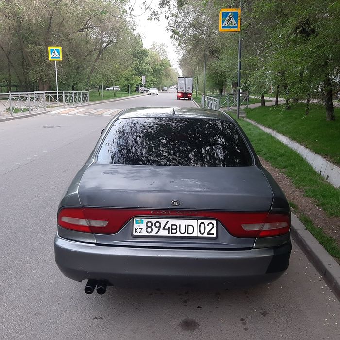 Галант Дутый 1993год