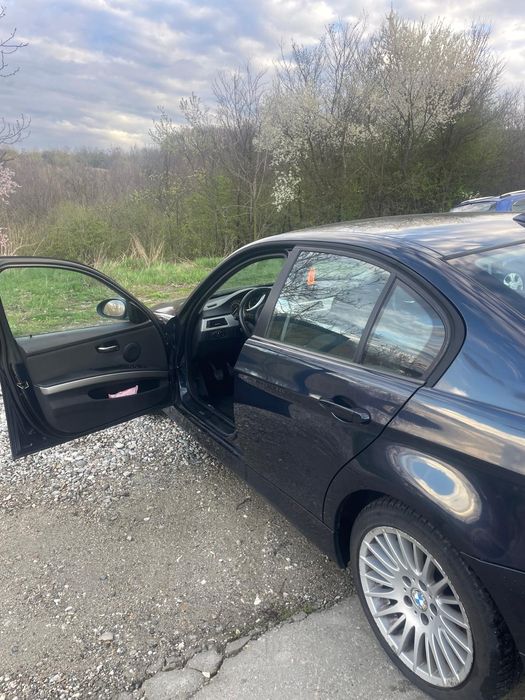 BMW e 90. 2008,2500€