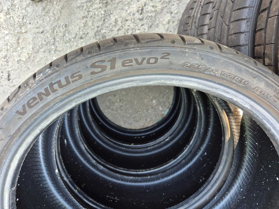4 Anvelope de VARA - 225/35/19 88Y - Hankook Ventus - APP NOI - DOT 2020 !
