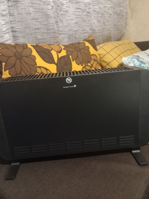 Продавам електрическа печка