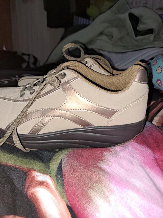 Спортни обувки, нямат забележки,#37