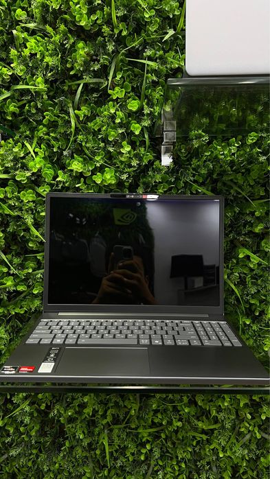 Lenovo Ideapad Slim 3