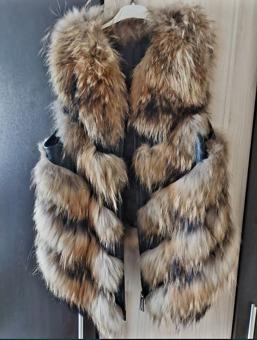 Елек от естествен косъм и кожа