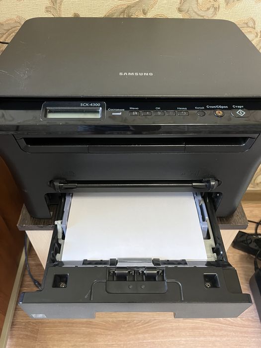 Продам ч/б принтер Samsung SCX-4300
