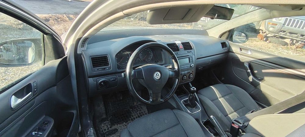 VW Golf 2,0 TDI, Фолксваген Голф 5 на части! Юли 2006