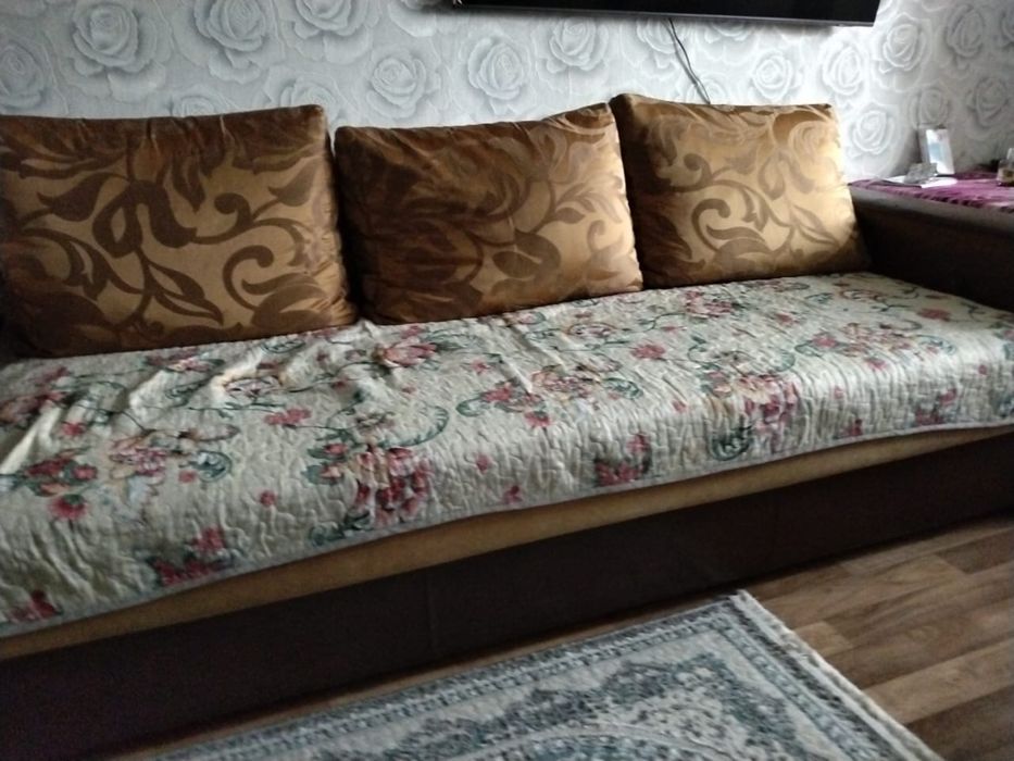 Продам диван в хорошем состоянии, отлично впишется в любой интерьер