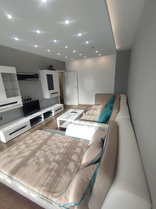 3 Стаен Пазарджик под наем