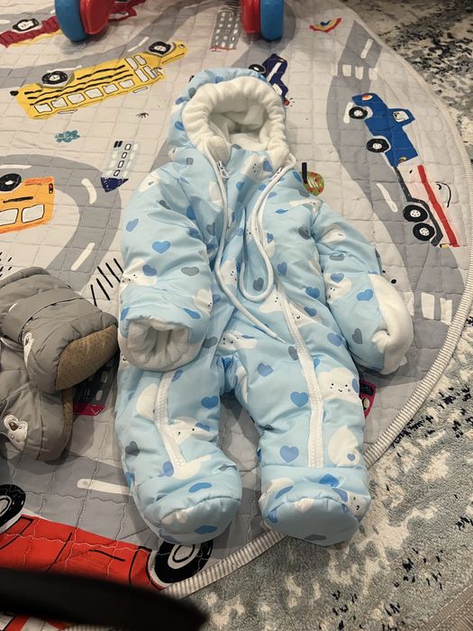 Комбинезон зимний на выписку
