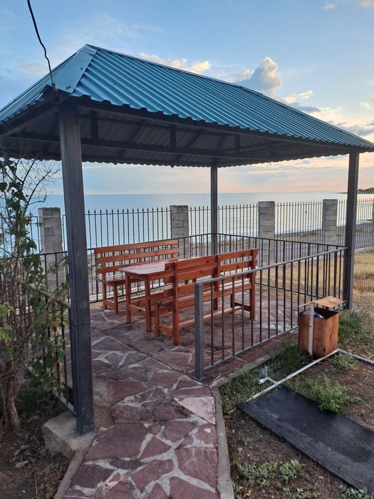 Коттедж на берегу озера Балхаш