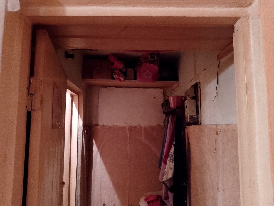 Продаётся Квартира 2х ком 1 этаж в Янгиюле на Кондитерской