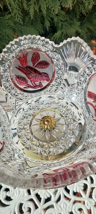 Fructieră din cristal masiv.