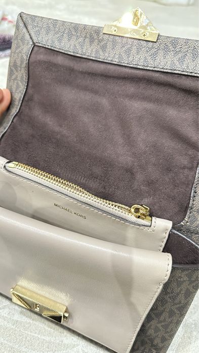 Сумка от Michael Kors в отличном состоянии