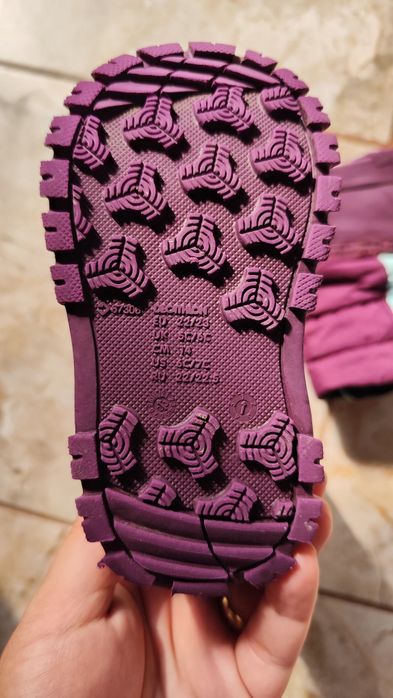 Cizme Dechatlon 22/23 marime