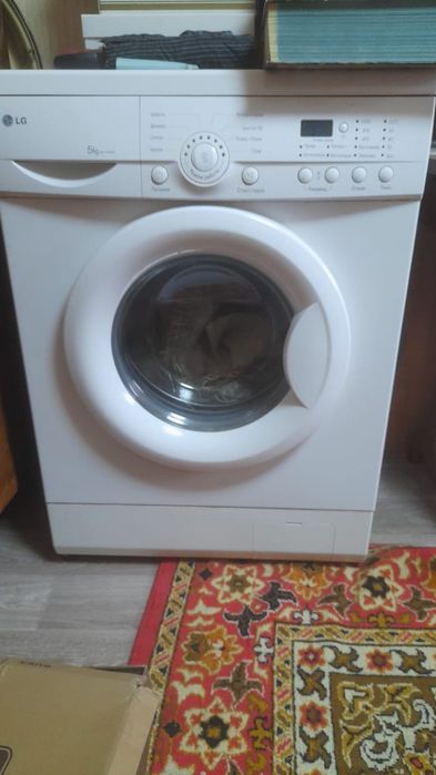 Продам стиральную машину