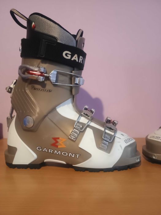 Комбинирани ски обувки GARMONT