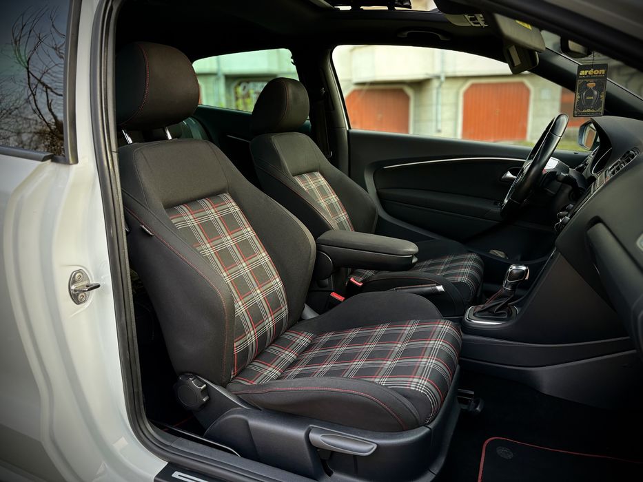 VW Polo * GTI * 1.8TSI * DSG * Kamera * Panorama*