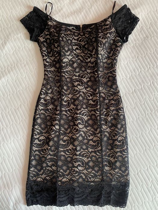 Rochie neagra cu captuseala crem