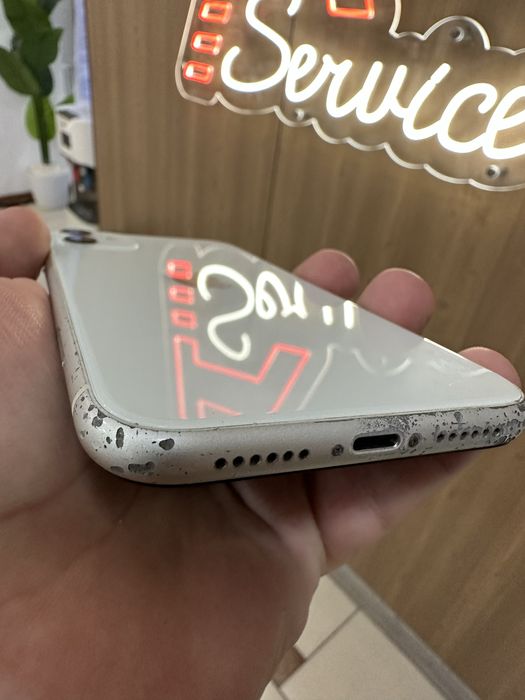 Продам iphone 11 128 GB.