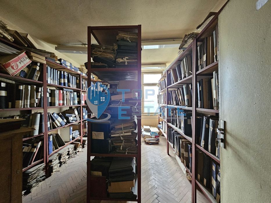 Продава се Офис в Велико Търново, Център - 408 кв.м за 552 €/кв.м - Снимка #7