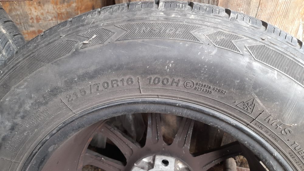 Jante aliaj cu cauciucuri