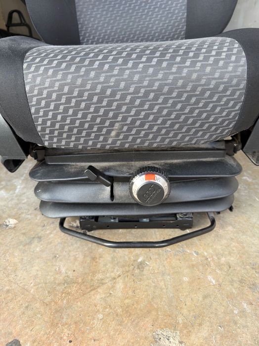 Седалка за Mercedes Sprinter W906