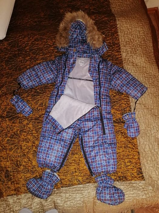 Продаю детский комбинезон для мальчика