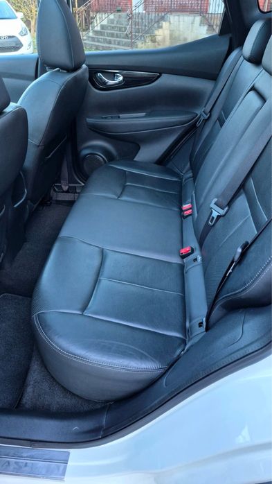 Qashqai TEKNA/2015/1.6dCi/Full LED/Piele/Navi3D/Panorama/Camera 360/E5