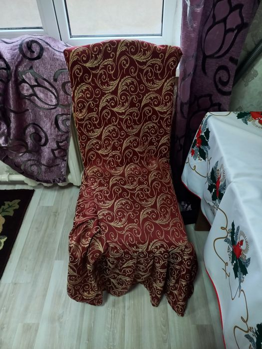 Продам стол со стульями