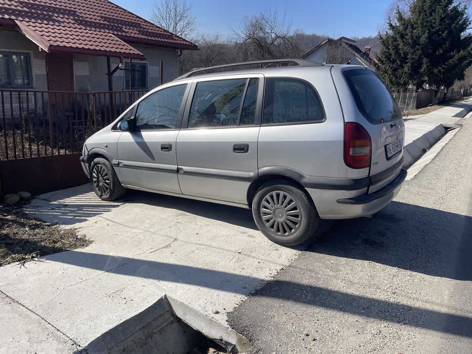 Opel Zafiea A 2001