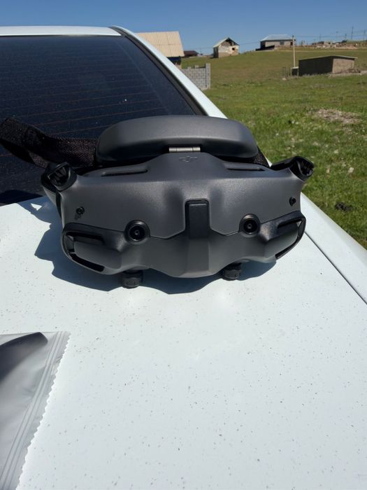 Дрон DJI Avata 2 Fly More Combo (3 батареи) серый