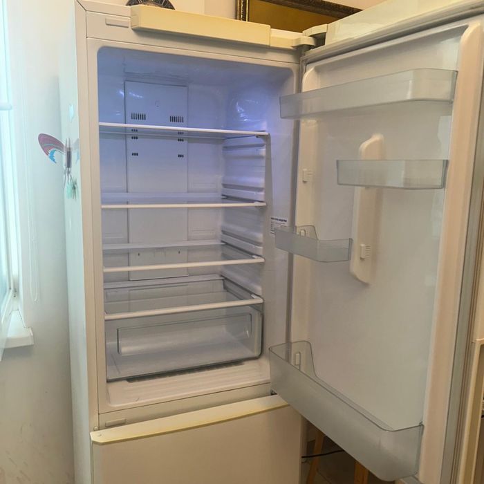 Продам холодильник SAMSUNG б/у