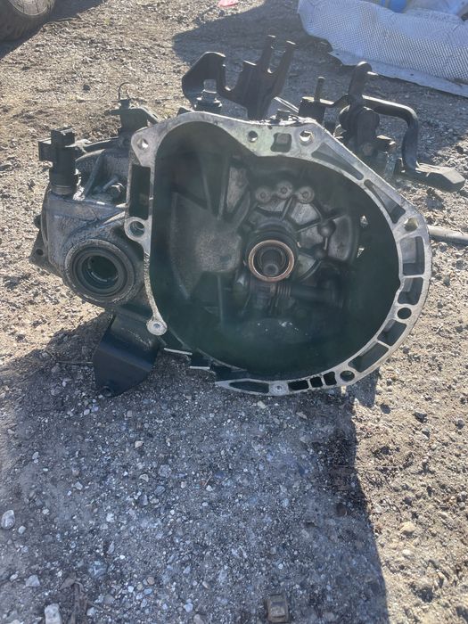 Ръчна 5-степенна скоростна кутия Хюндай i10 1.1i Hyundai i10 1.1i