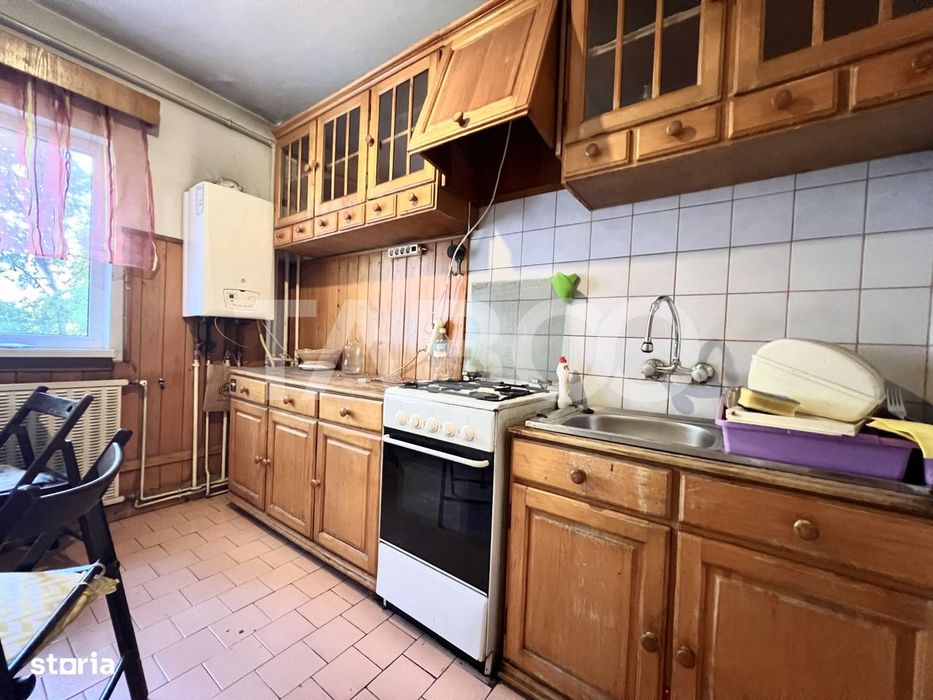 Apartament cu 3 camere de vanzare in Manastur zona Kaufland decomandat