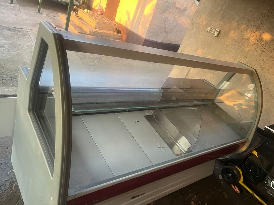 Ветринный холодилник