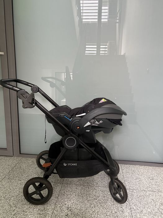 Количка, кош за новородено, стол за кола на Stokke плюс аксесоари