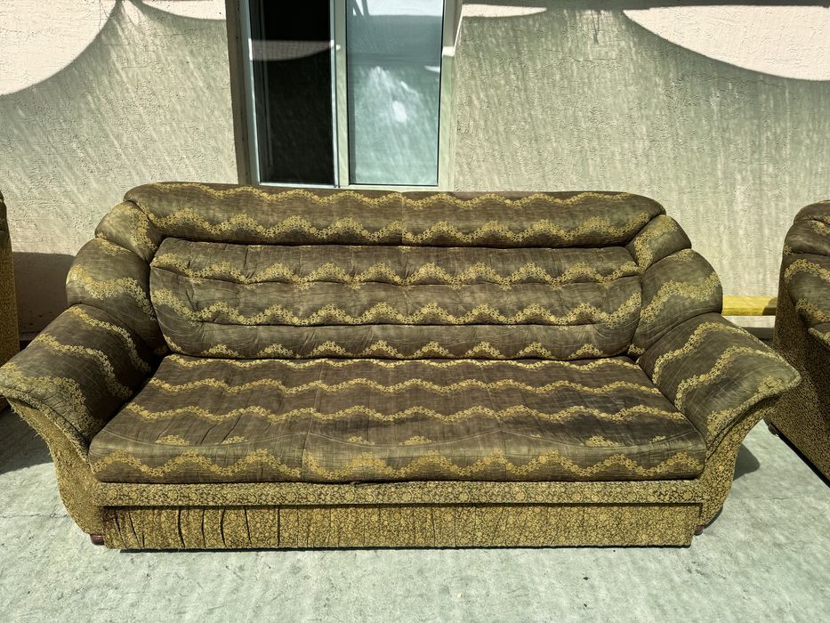 Продам диван комплект