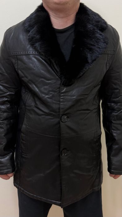 Мужская дубленка черная
